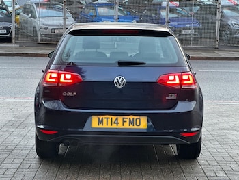 Used Volkswagen Golf 2014 for sale - 76823851: Photo