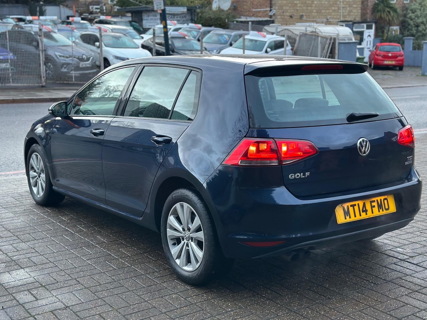 Used Volkswagen Golf 2014 for sale - 76823851: Photo 5