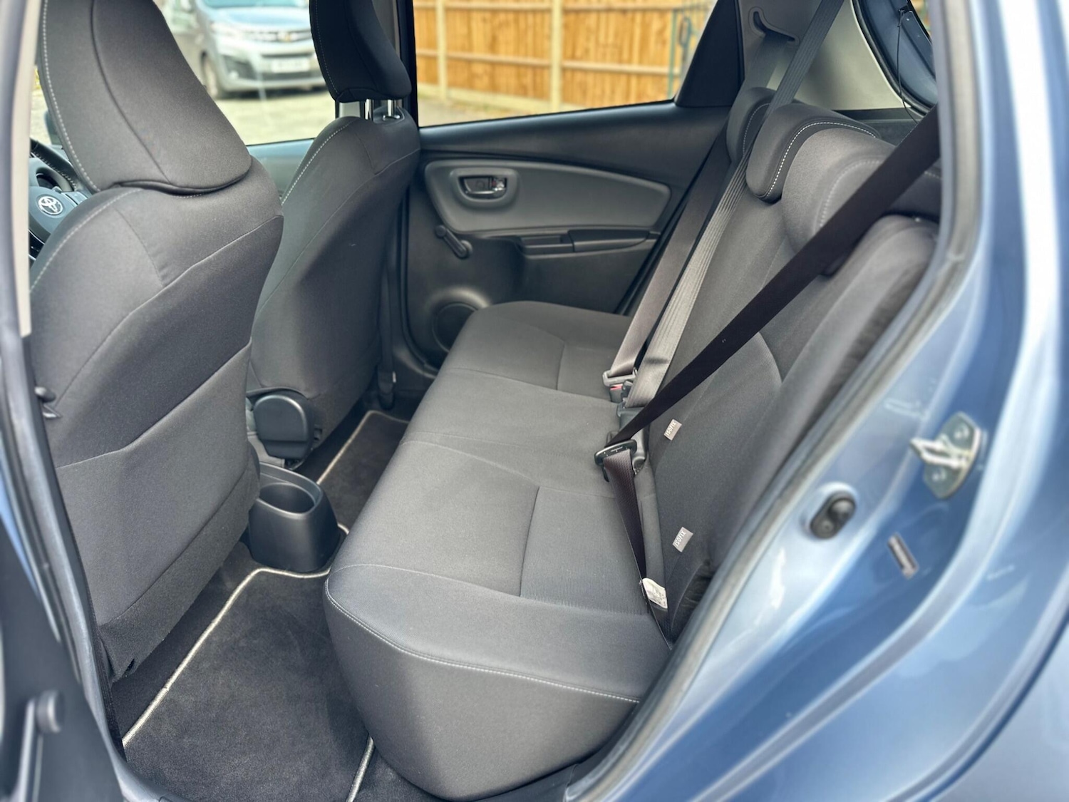 Used Toyota Yaris 2016 for sale - 76121393: Photo 17