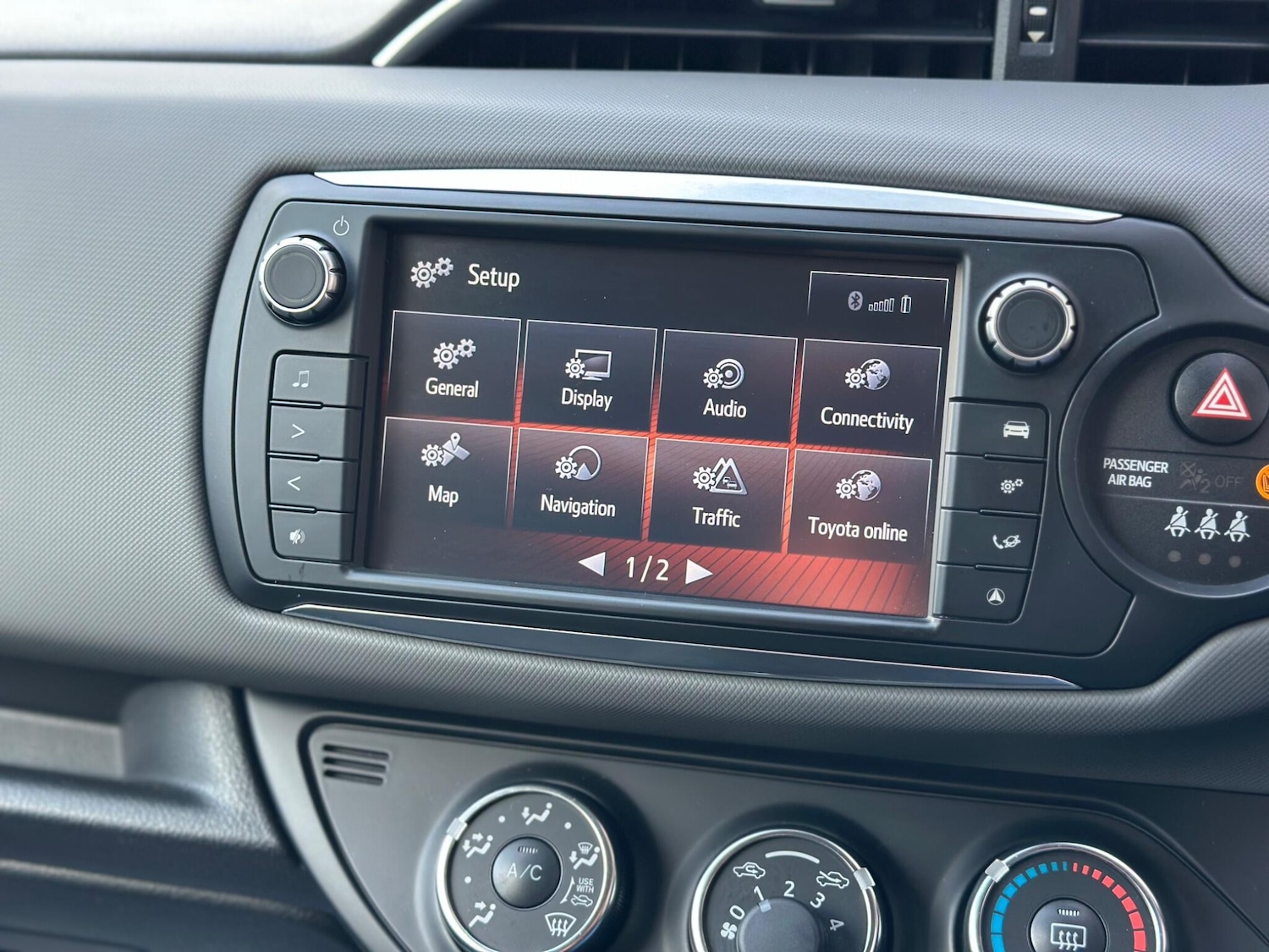 Used Toyota Yaris 2016 for sale - 76121393: Photo 28