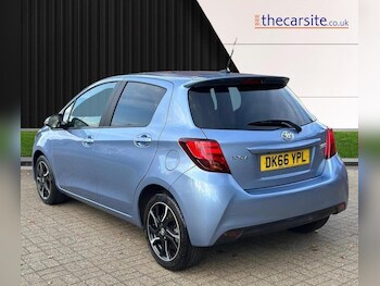 Used Toyota Yaris 2016 for sale - 76121393: Photo 2