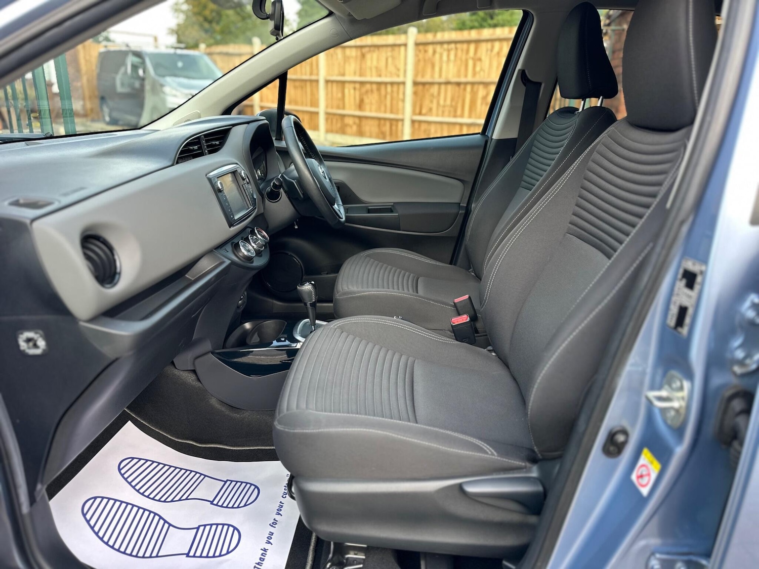 Used Toyota Yaris 2016 for sale - 76121393: Photo 34