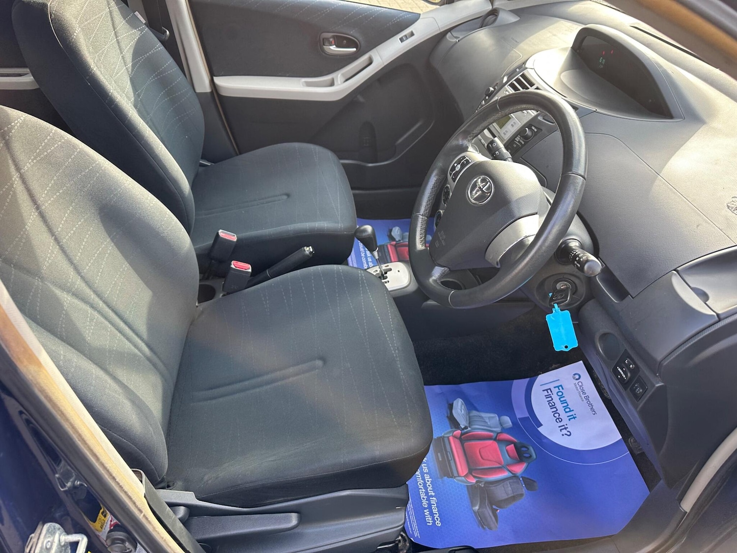 Used Toyota Yaris for sale - 77267656: Photo 11