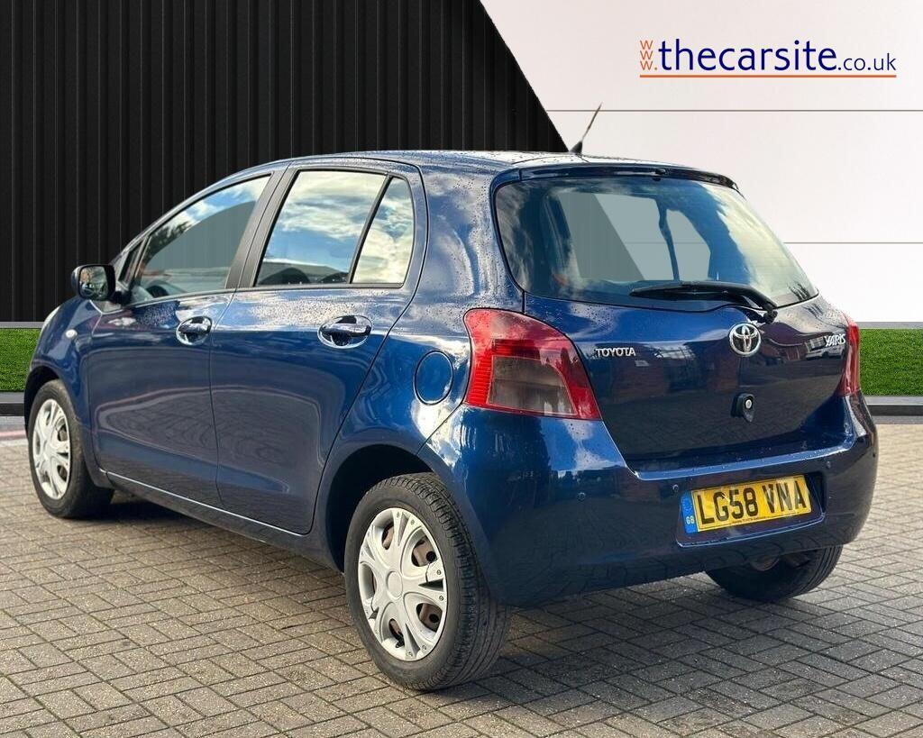 Used Toyota Yaris for sale - 77267656: Photo 2