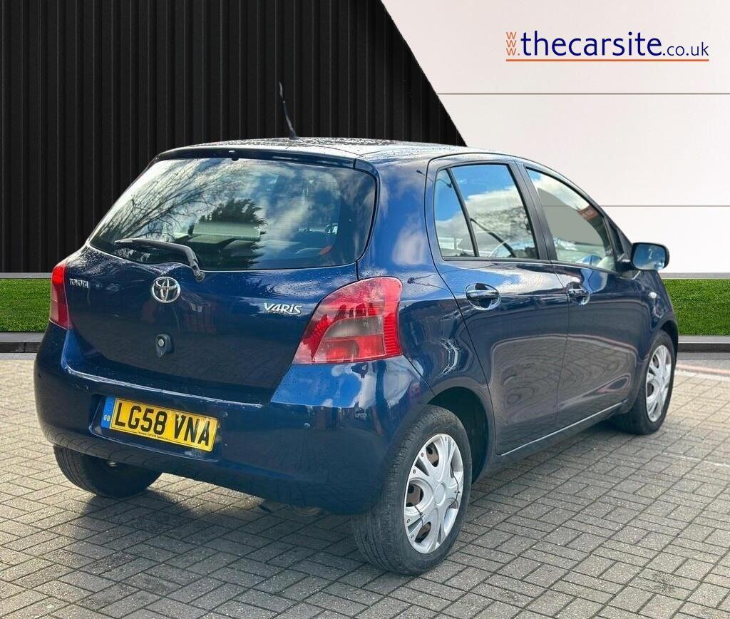 Used Toyota Yaris for sale - 77267656: Photo 6