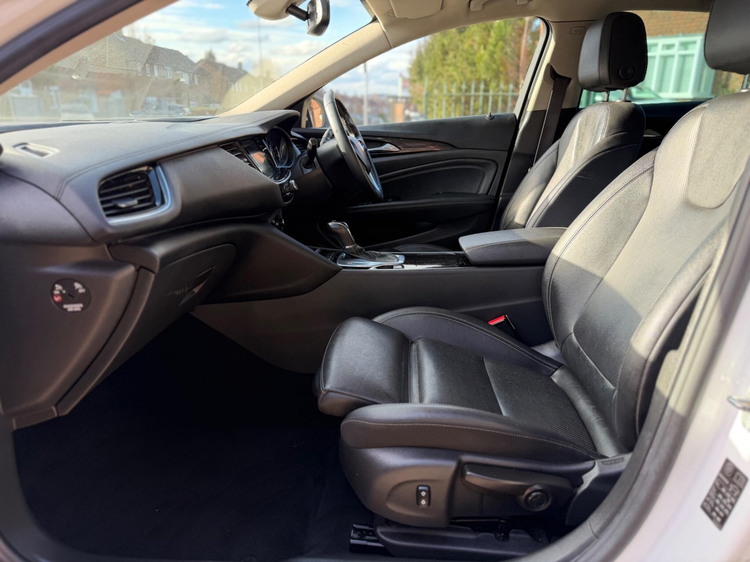 Used Vauxhall Insignia 2018 for sale - 77824102: Photo 39