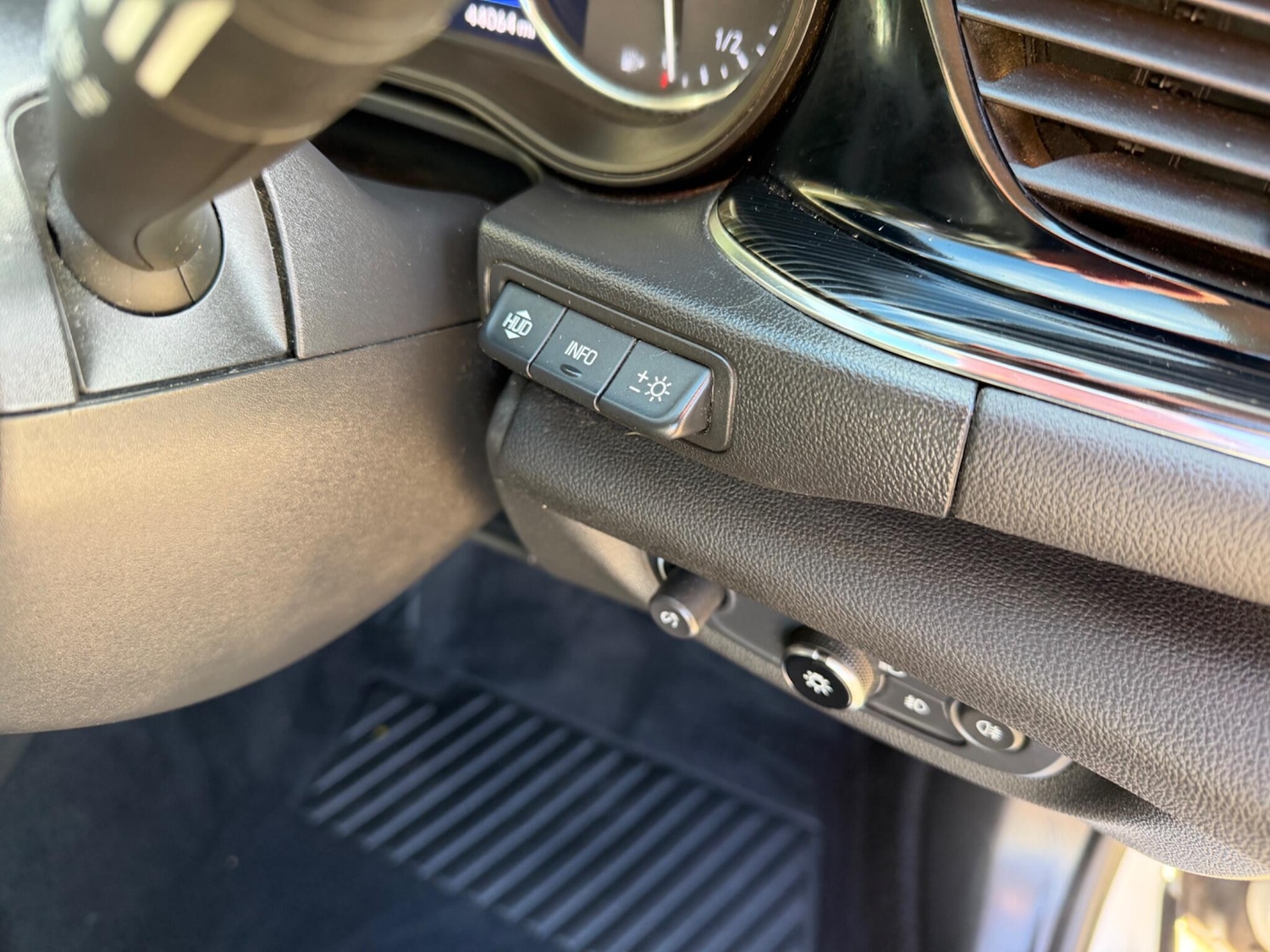 Used Vauxhall Insignia 2018 for sale - 77824102: Photo 41