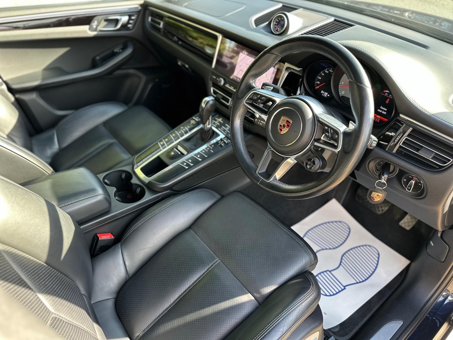 Used Porsche Macan 2019 for sale - 76989005: Photo 19