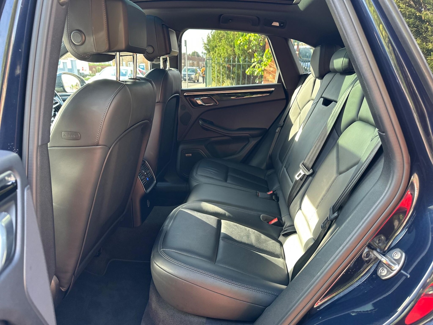 Used Porsche Macan 2019 for sale - 76989005: Photo 25