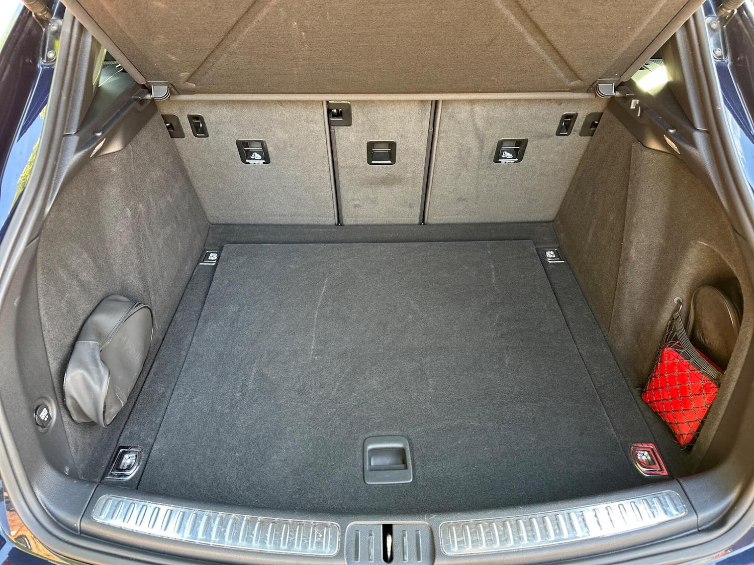 Used Porsche Macan 2019 for sale - 76989005: Photo 48