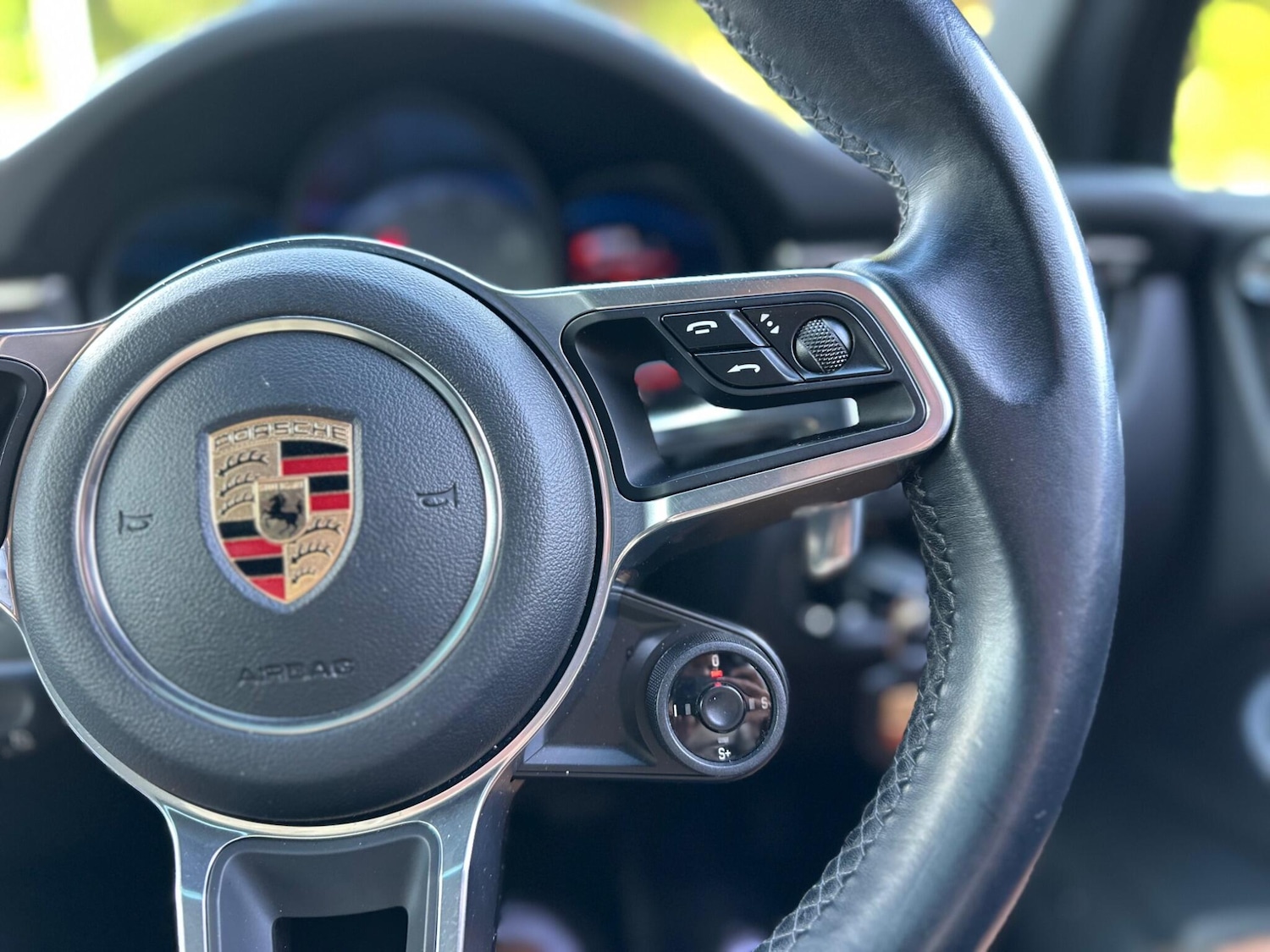 Used Porsche Macan 2019 for sale - 76989005: Photo 49