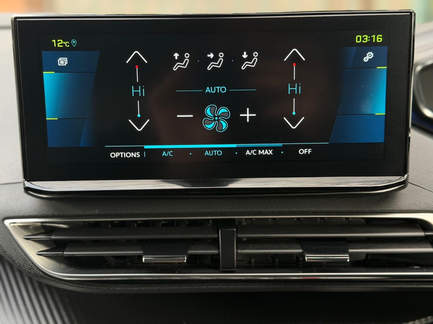 Used Peugeot 3008 2022 for sale - 77892863: Photo 17