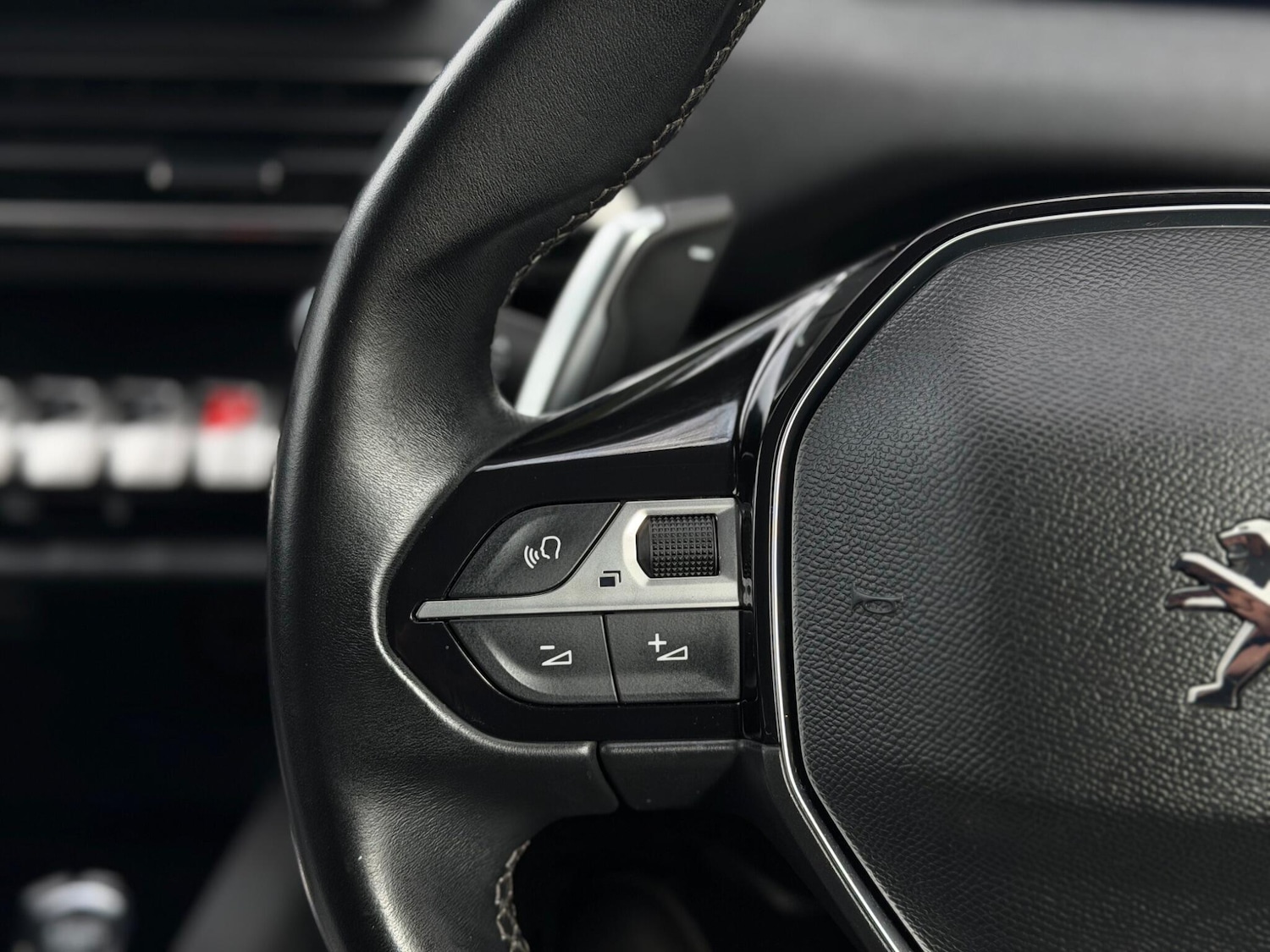 Used Peugeot 3008 2022 for sale - 77892863: Photo 21