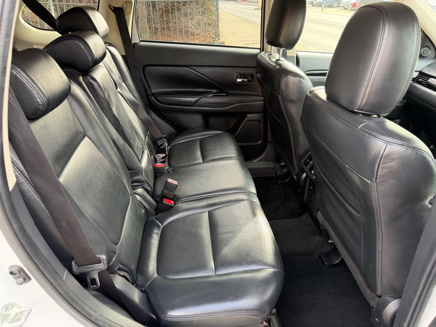 Used Mitsubishi Outlander 2018 for sale - 77646068: Photo 10