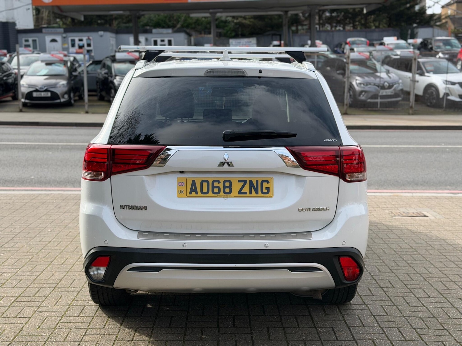 Used Mitsubishi Outlander 2018 for sale - 77646068: Photo 4