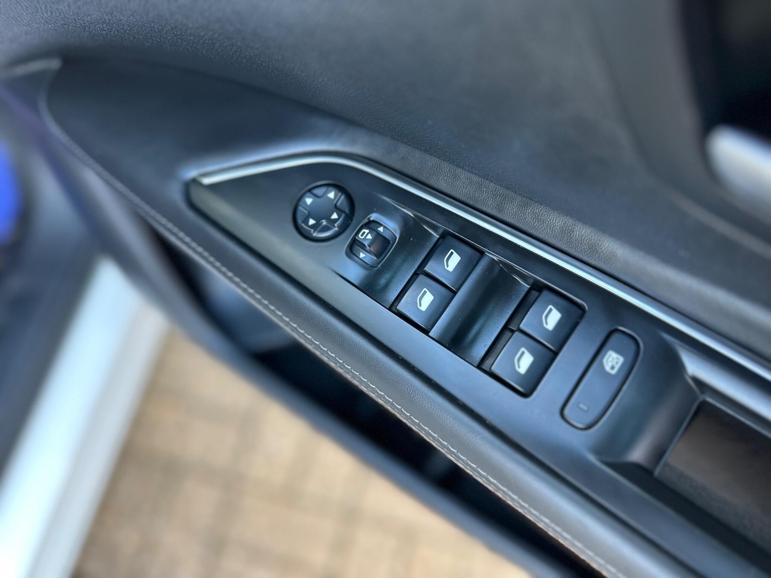 Used Peugeot 3008 2018 for sale - 76887315: Photo 26