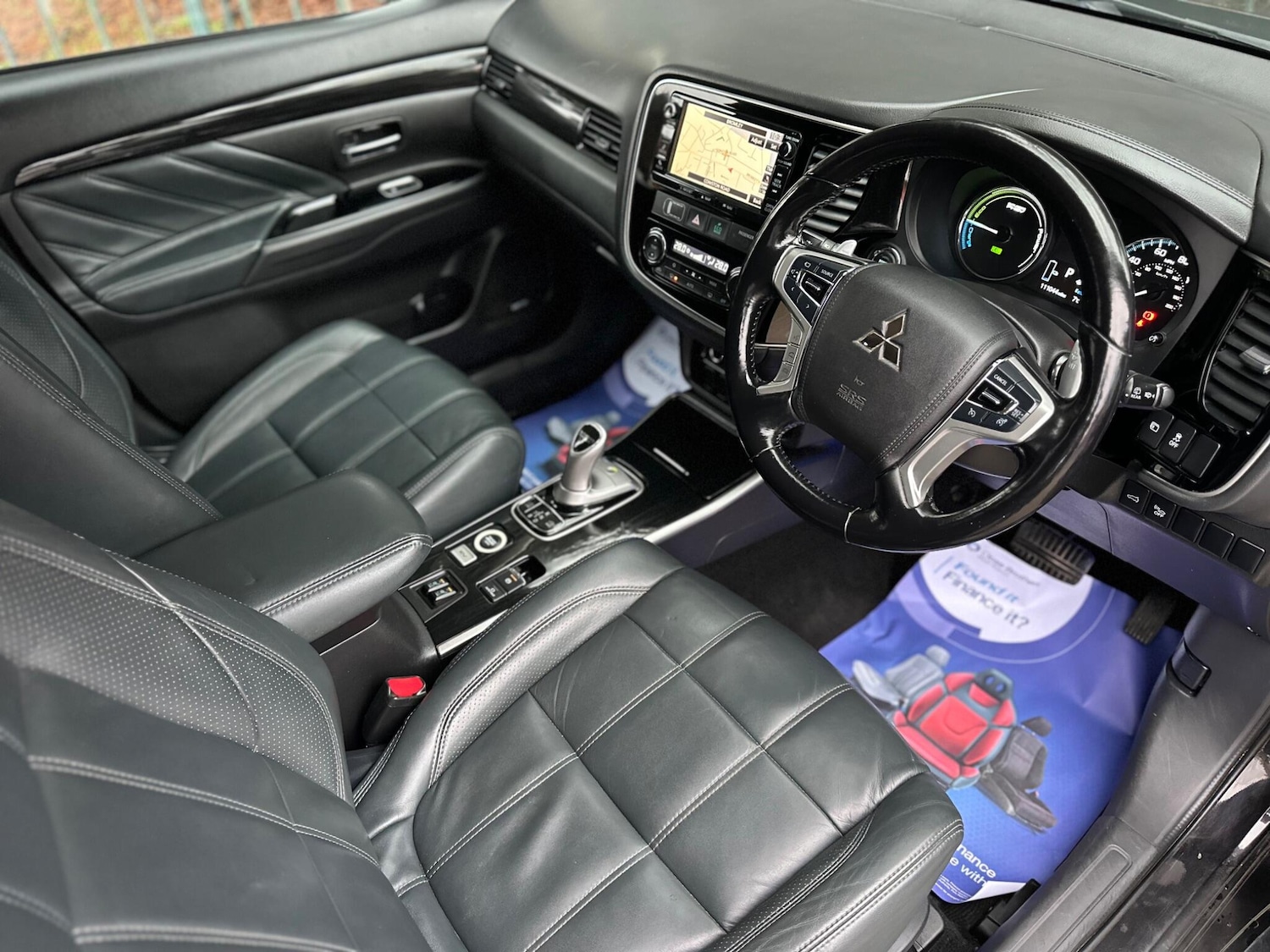 Used Mitsubishi Outlander 2017 for sale - 77040144: Photo 15