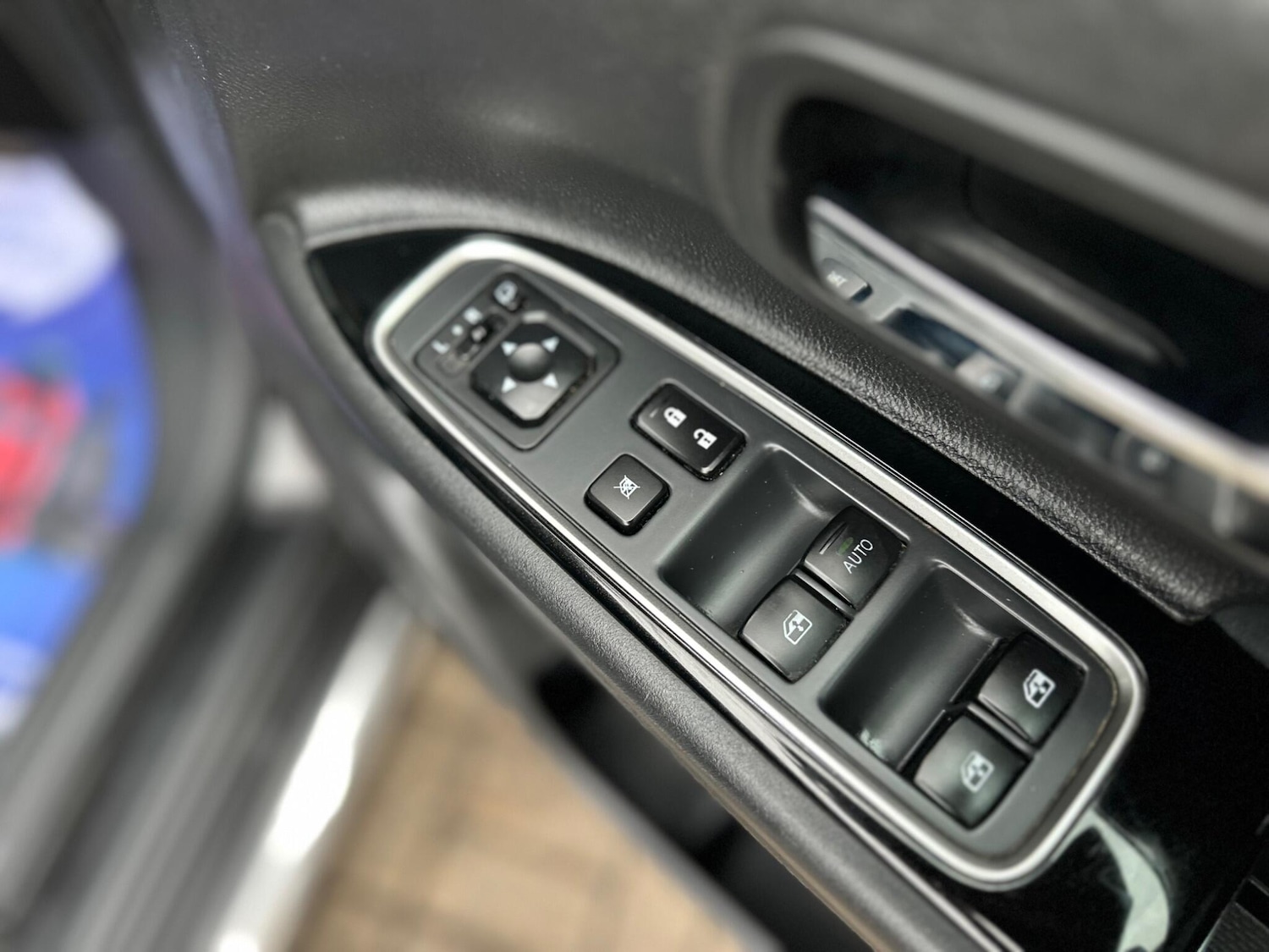 Used Mitsubishi Outlander 2017 for sale - 77040144: Photo 19