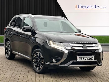 Used Mitsubishi Outlander 2017 for sale - 77040144: Photo