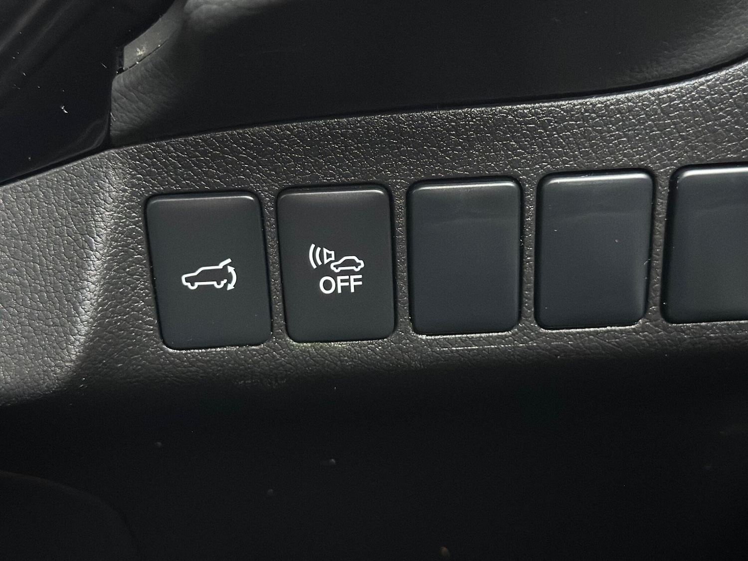 Used Mitsubishi Outlander 2017 for sale - 77040144: Photo 25