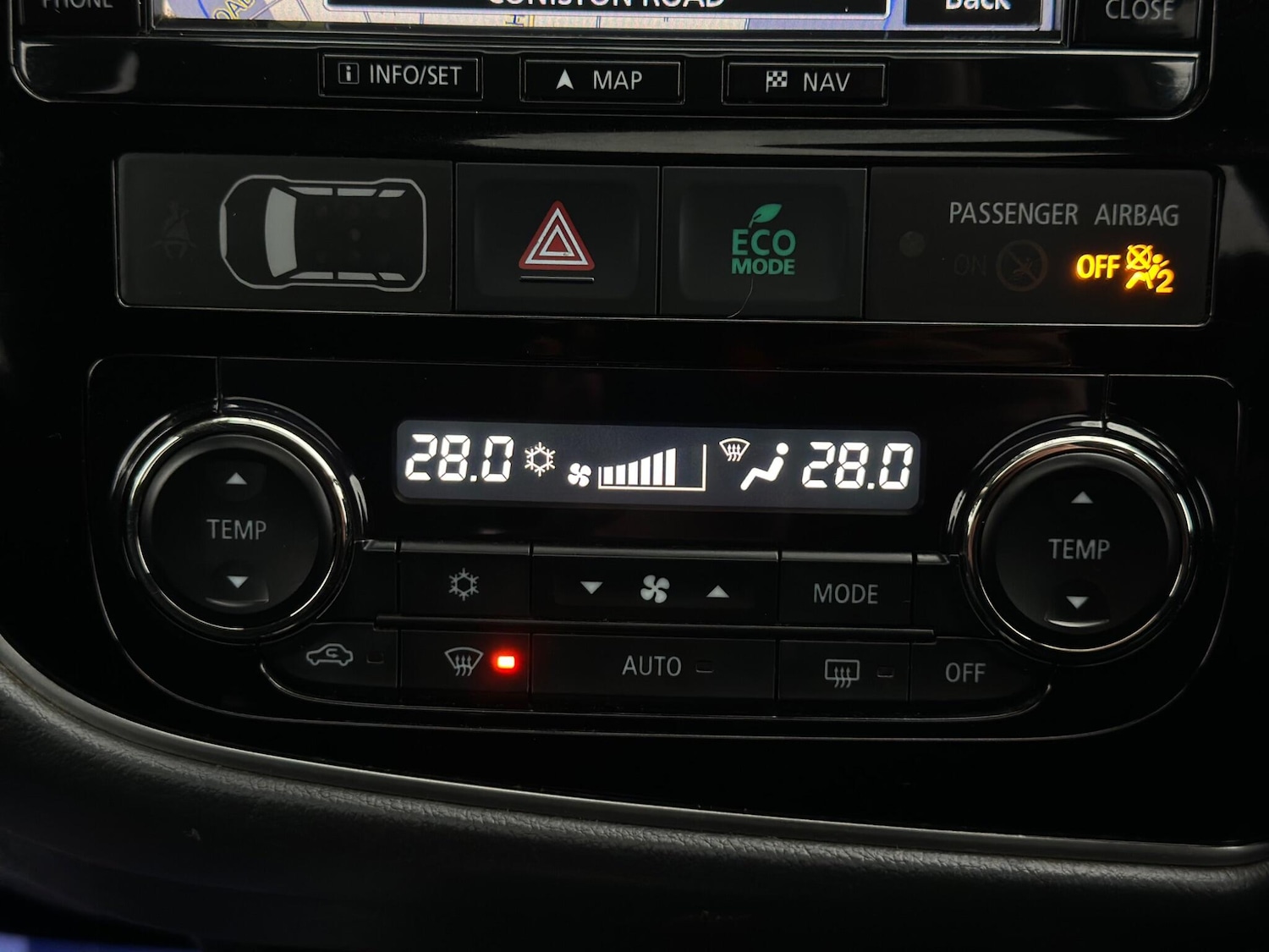 Used Mitsubishi Outlander 2017 for sale - 77040144: Photo 29