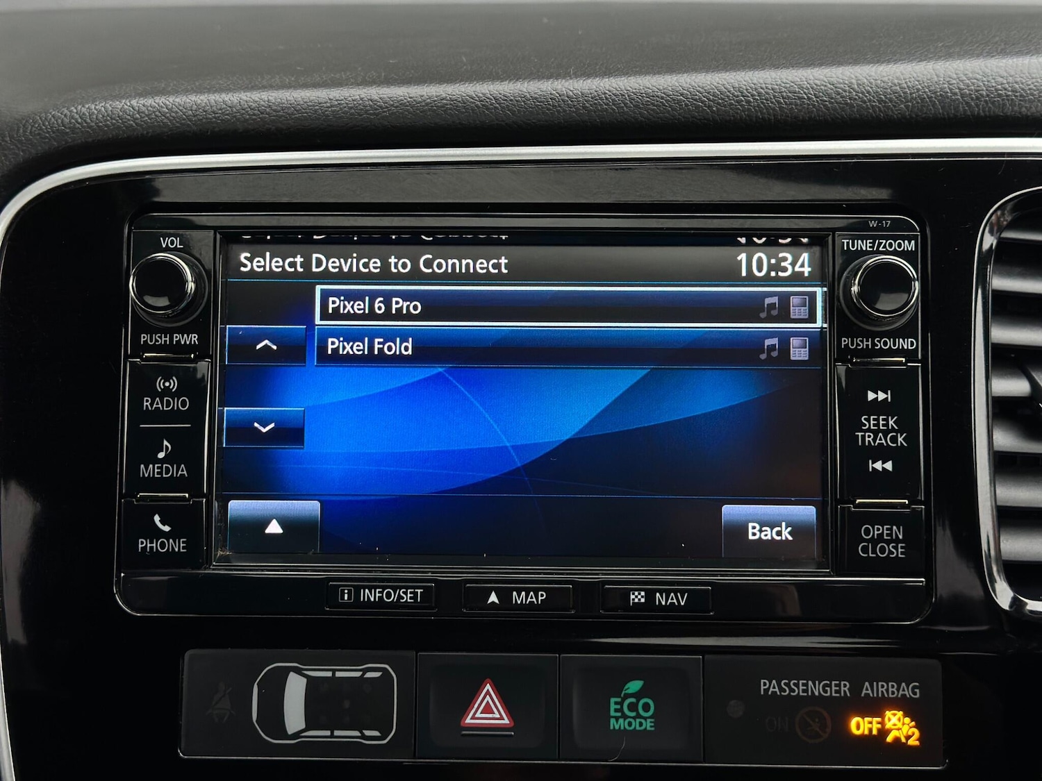 Used Mitsubishi Outlander 2017 for sale - 77040144: Photo 30