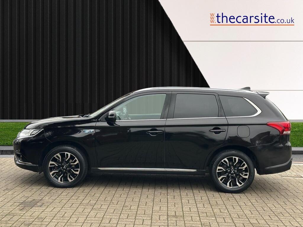 Used Mitsubishi Outlander 2017 for sale - 77040144: Photo 4