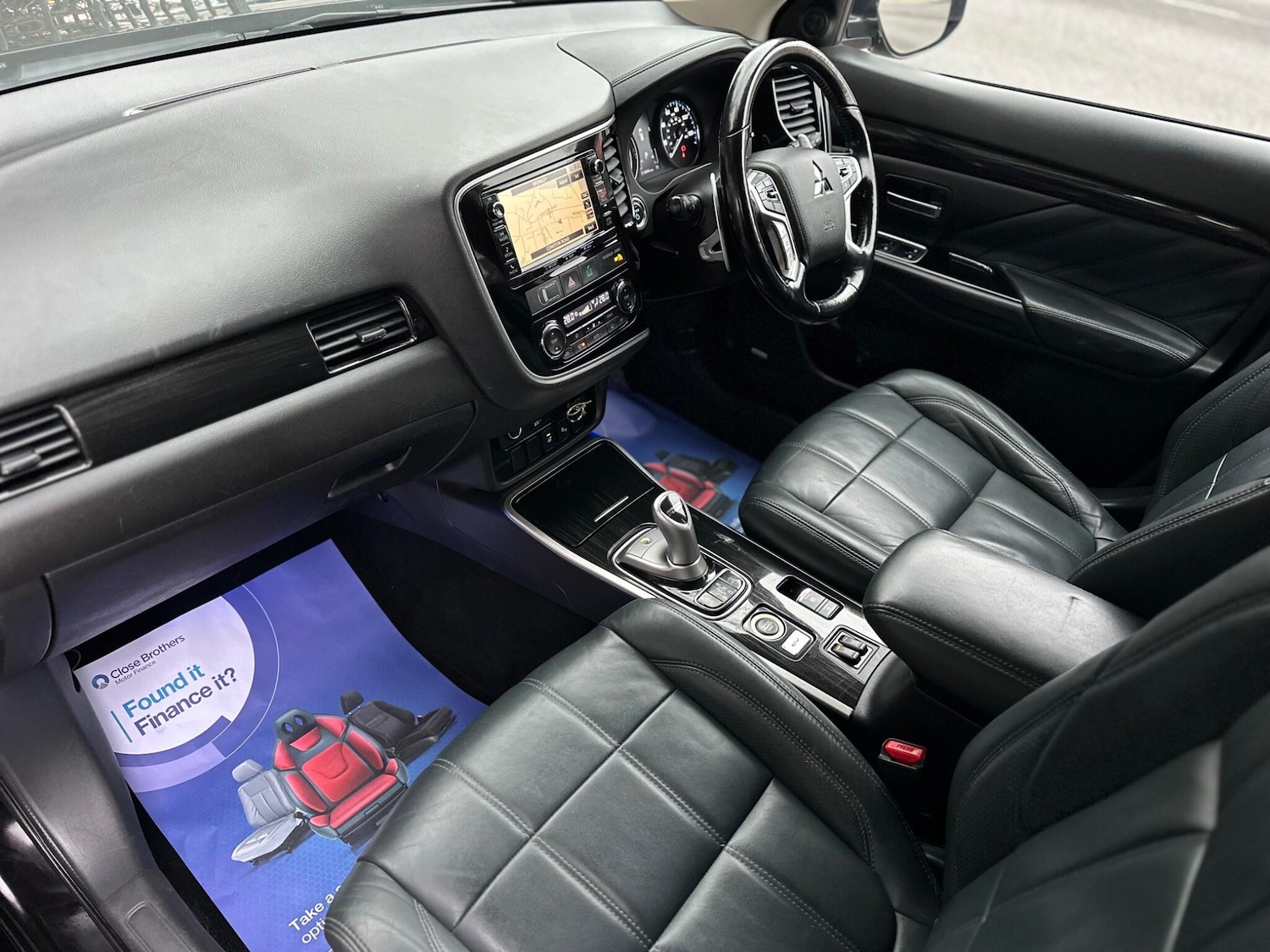 Used Mitsubishi Outlander 2017 for sale - 77040144: Photo 9