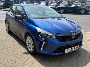 Used Renault Clio 2025 for sale - 79317111: Photo