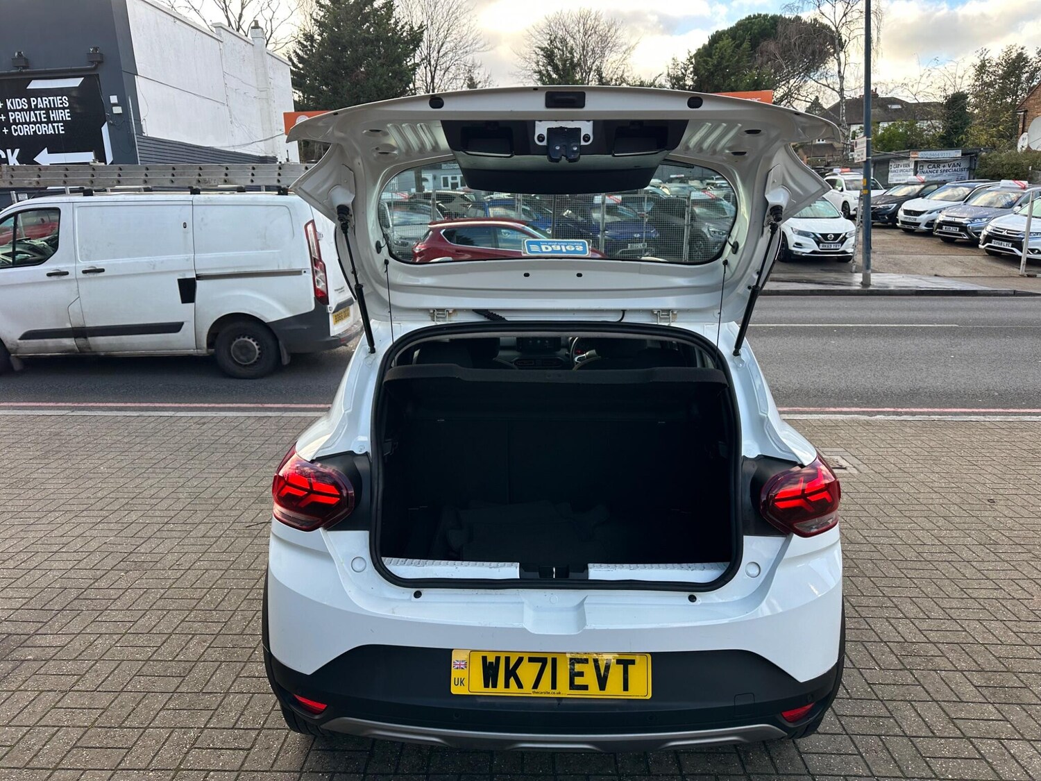 Used Dacia Sandero Stepway 2021 for sale - 76866271: Photo 7