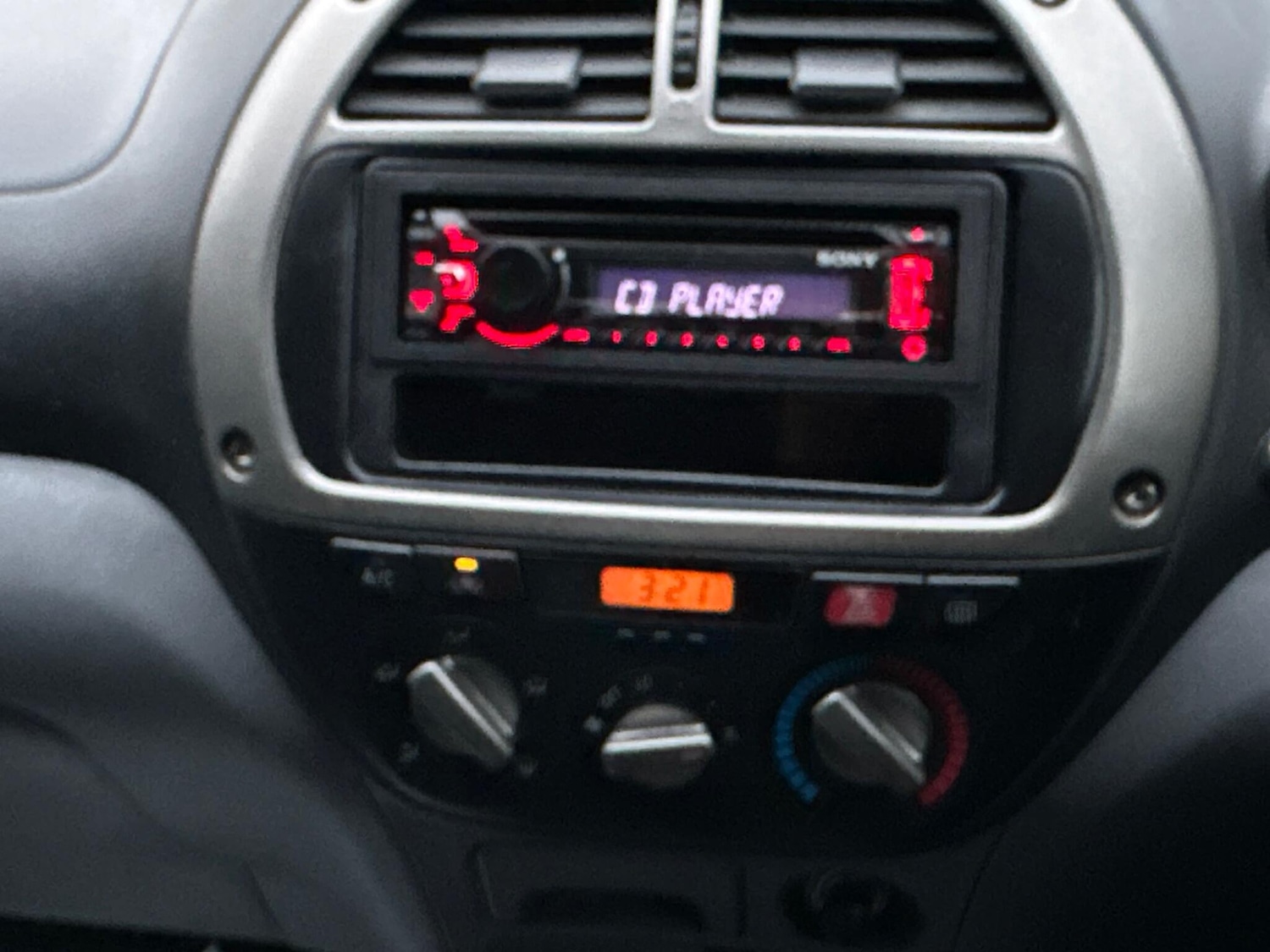 Used Toyota RAV4 2003 for sale - 76688937: Photo 14