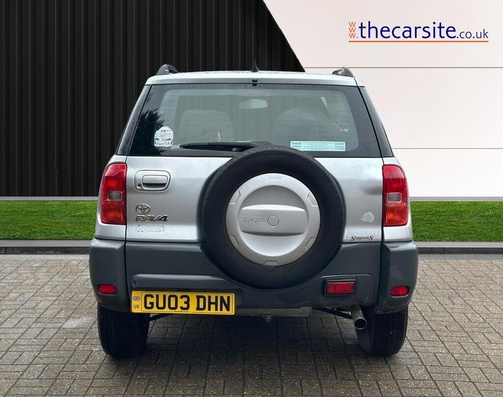 Used Toyota RAV4 2003 for sale - 76688937: Photo 3