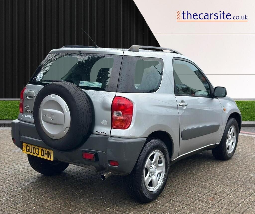 Used Toyota RAV4 2003 for sale - 76688937: Photo 6