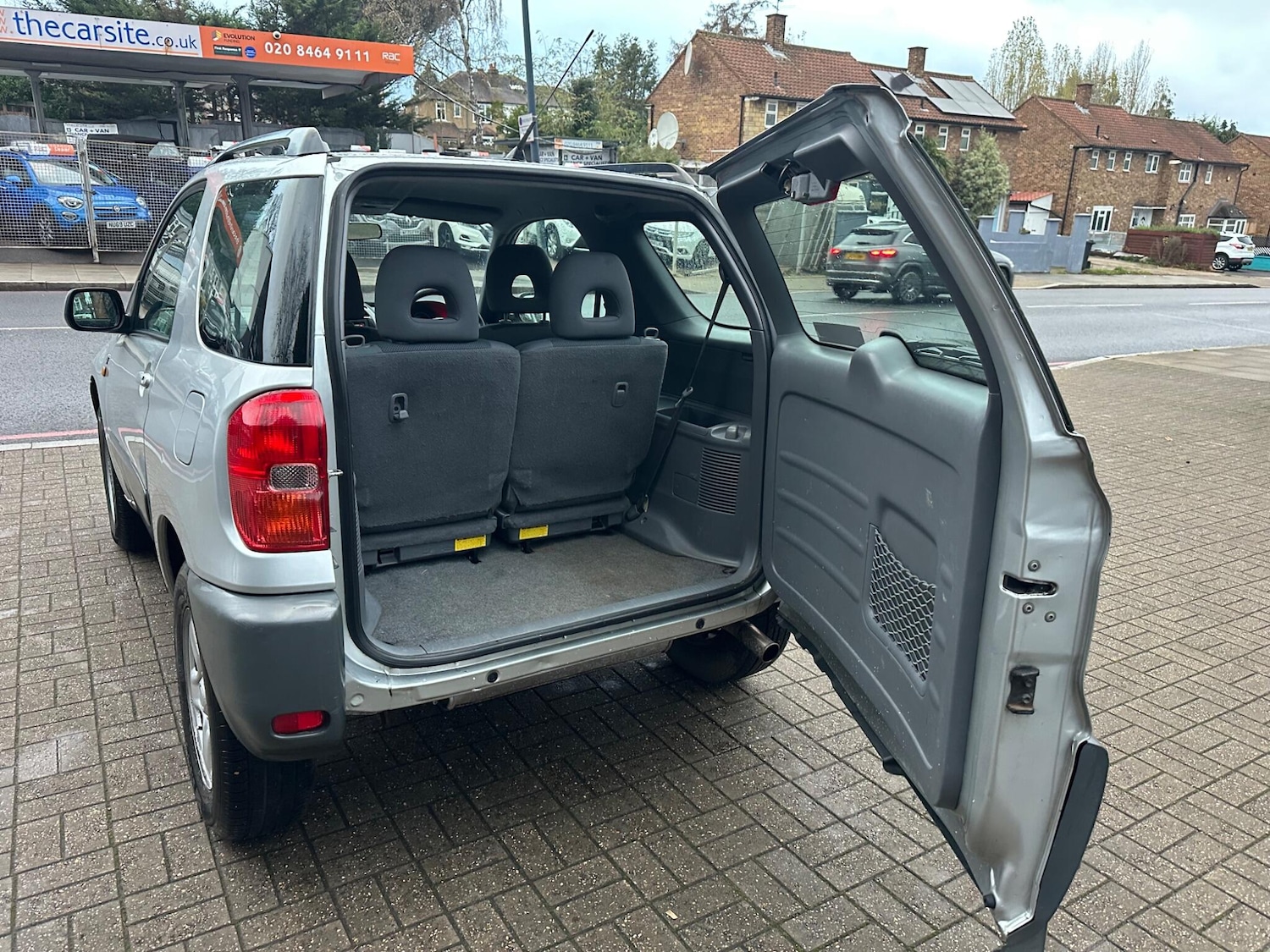 Used Toyota RAV4 2003 for sale - 76688937: Photo 7