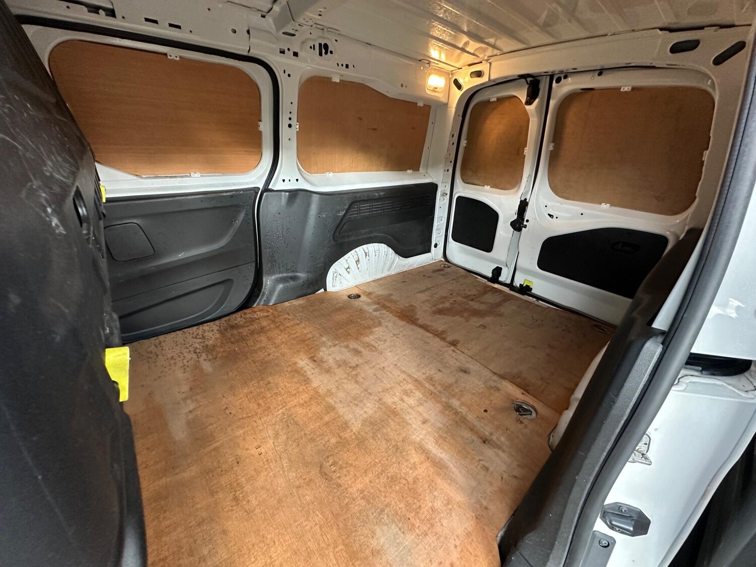 Used Peugeot Partner 2021 for sale - 76060491: Photo 31