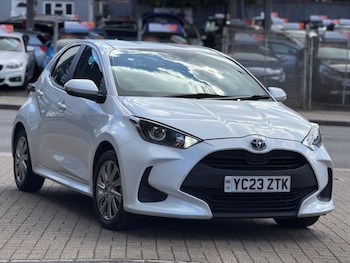 Used Toyota Yaris 2023 for sale - 78854370: Photo
