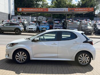 Used Toyota Yaris 2023 for sale - 78854370: Photo