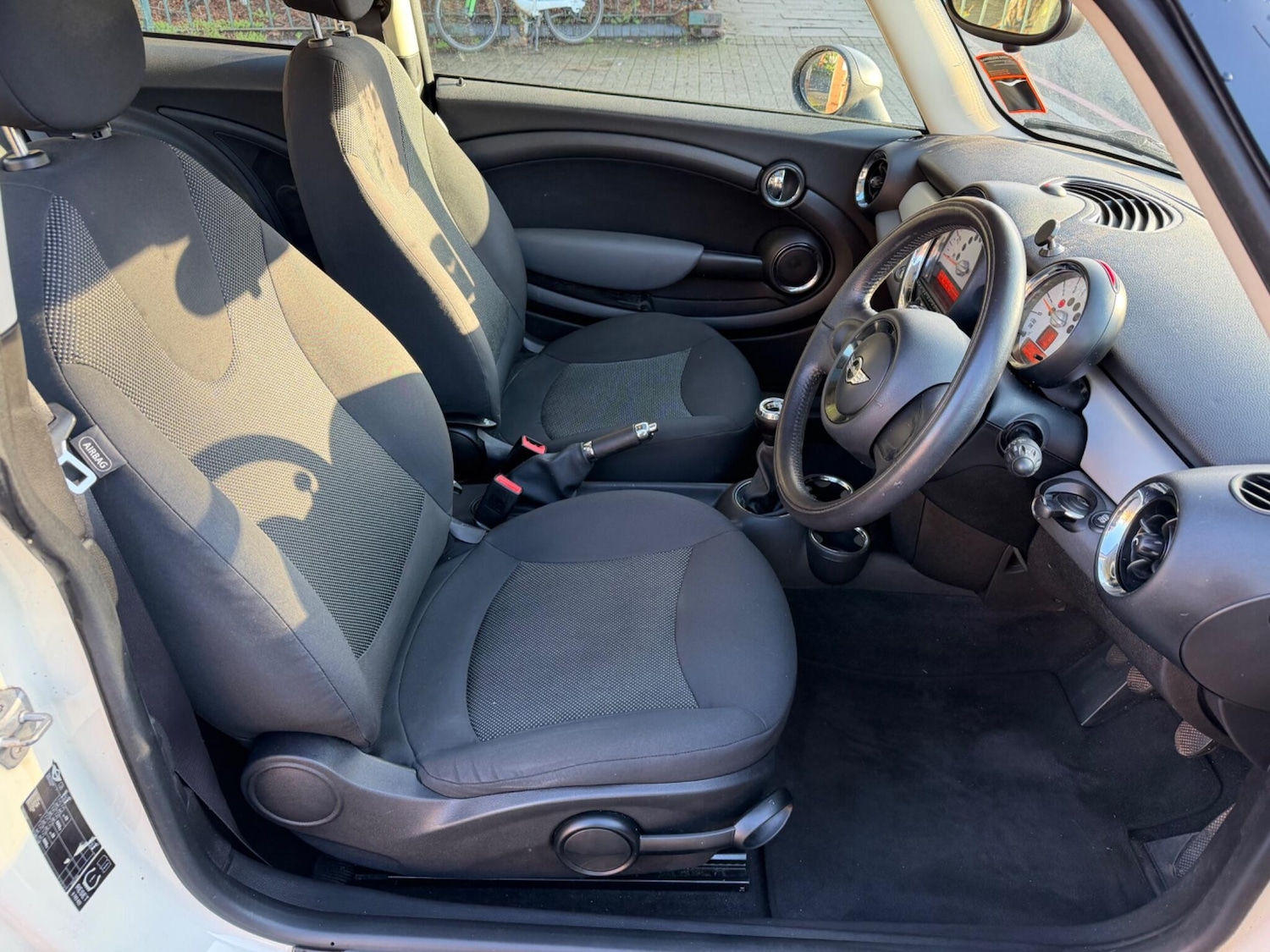 Used MINI Hatch 2011 for sale - 77439796: Photo 9