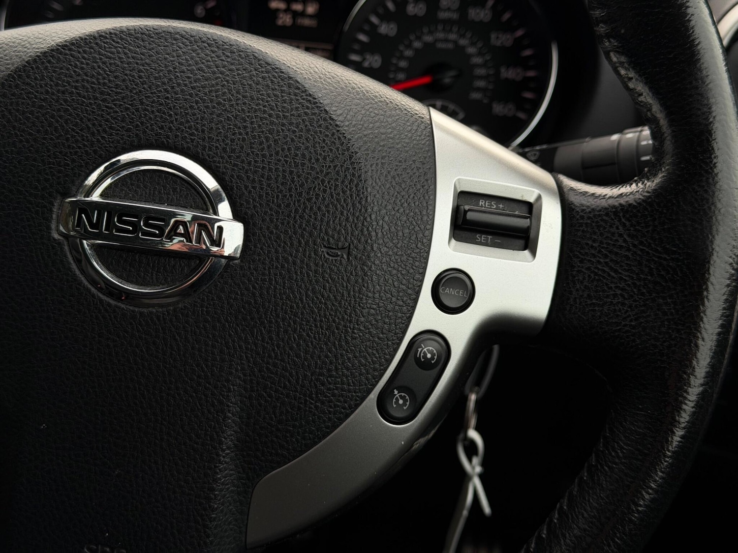 Used Nissan Qashqai 2012 for sale - 77892331: Photo 23