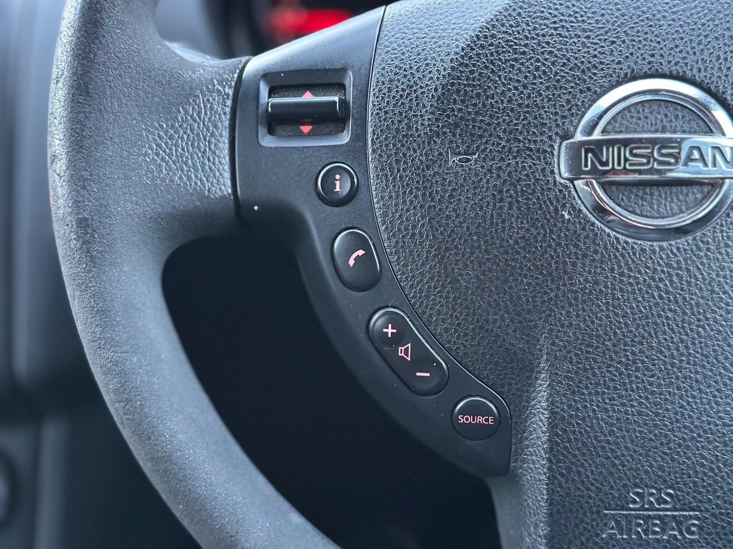 Used Nissan Qashqai 2009 for sale - 76701681: Photo 17