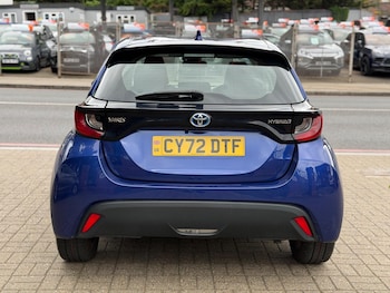 Used Toyota Yaris 2022 for sale - 78648210: Photo