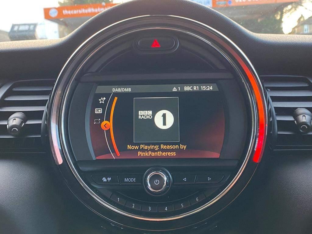 Used MINI Hatch 2018 for sale - 76238577: Photo 20