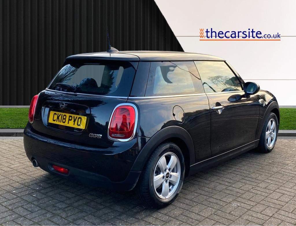 Used MINI Hatch 2018 for sale - 76238577: Photo 5