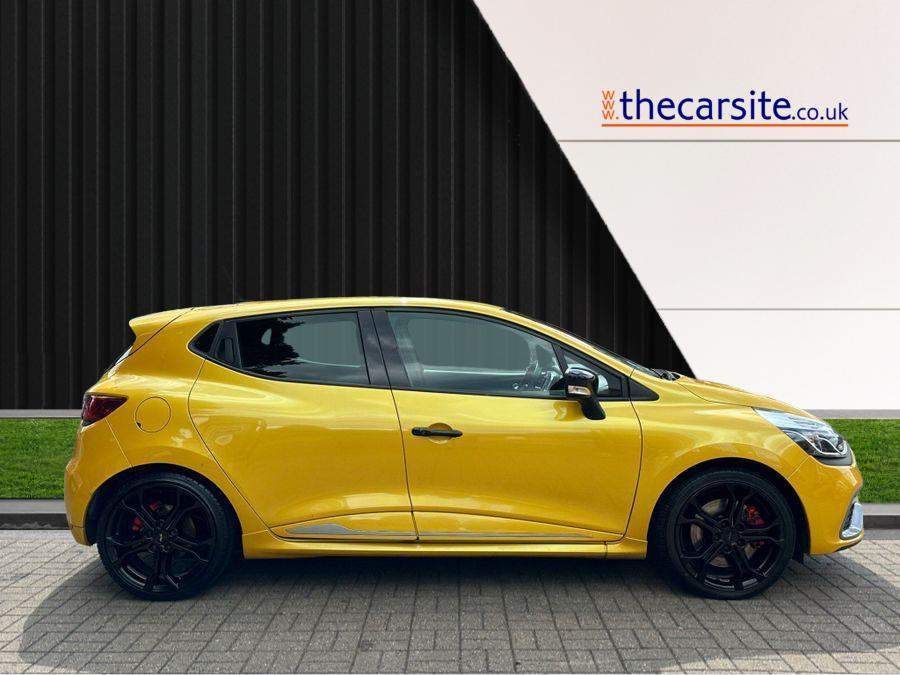 Used Renault Clio 2015 for sale - 76239126: Photo 2