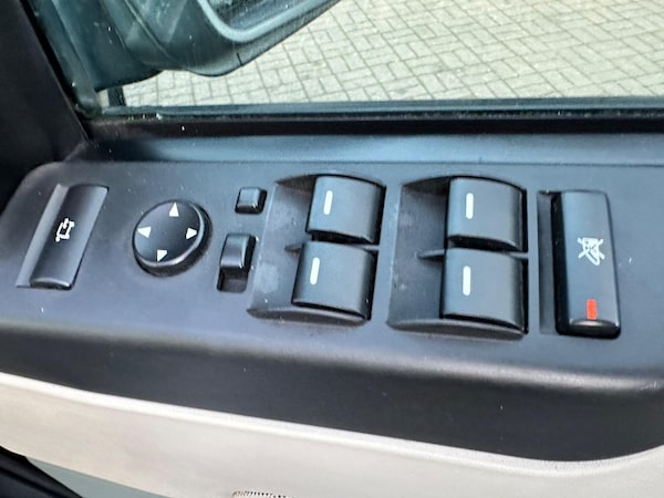 Used Land Rover Range Rover 2002 for sale - 76239120: Photo 30