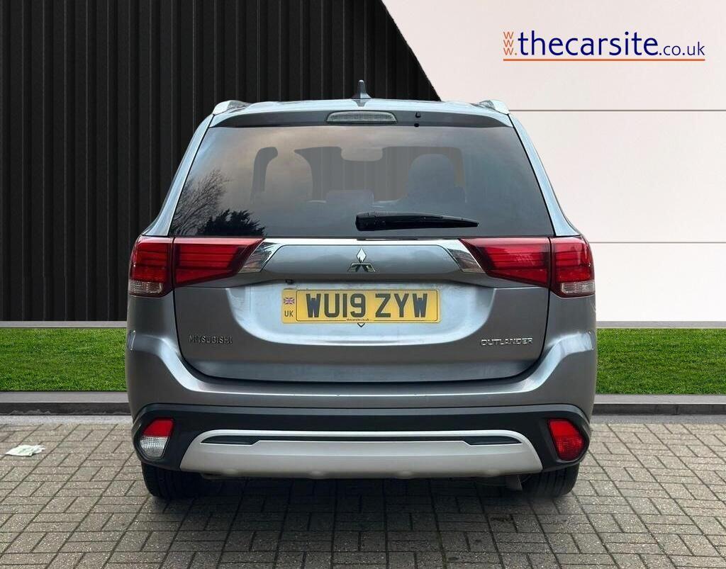 Used Mitsubishi Outlander 2019 for sale - 76644882: Photo 5