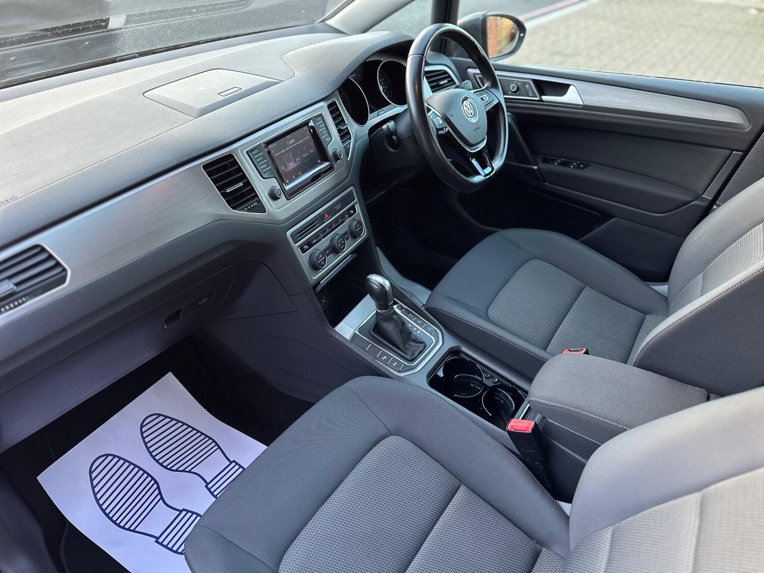 Used Volkswagen Golf SV 2015 for sale - 76824742: Photo 8