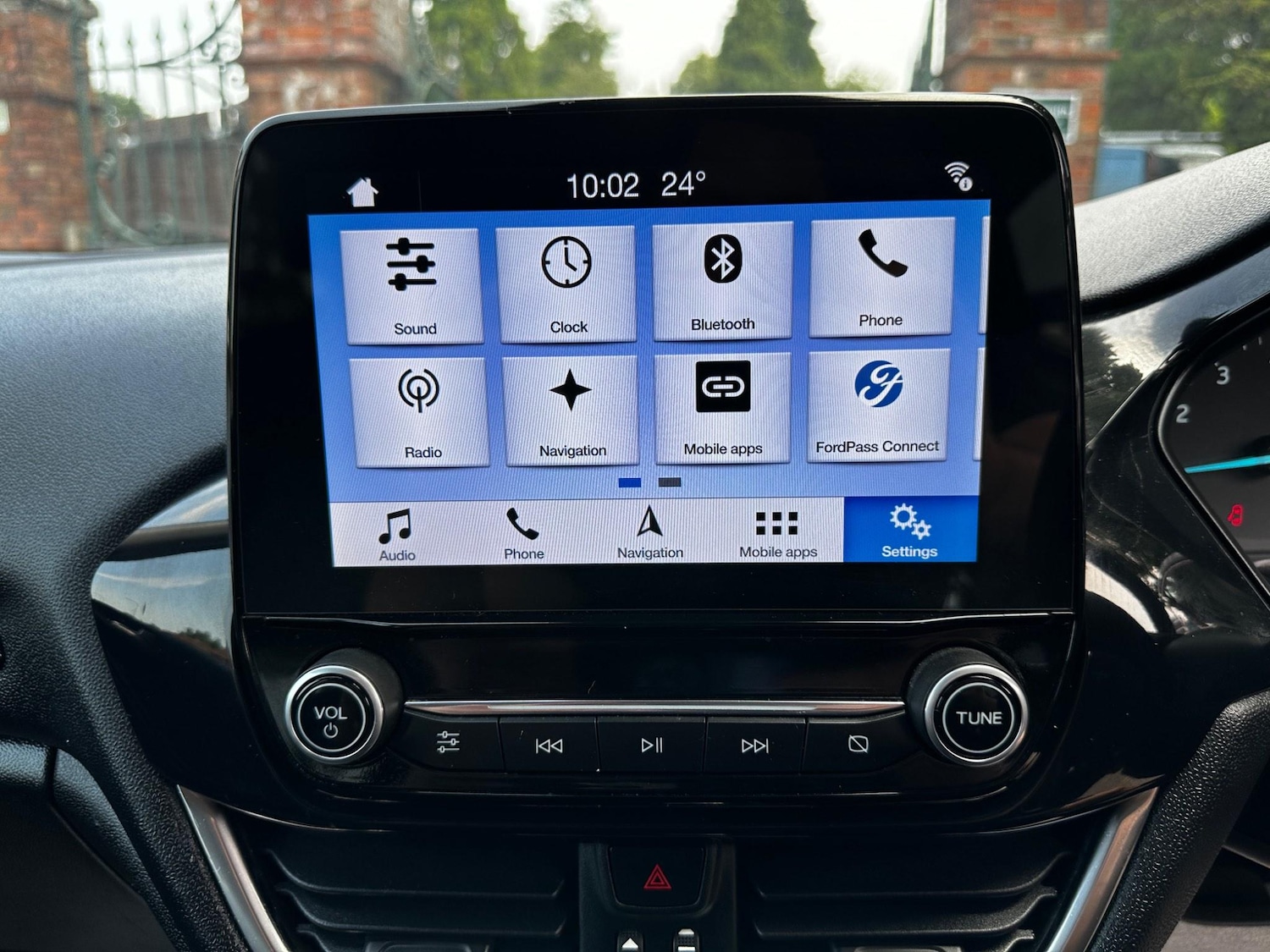 Vehicle 25