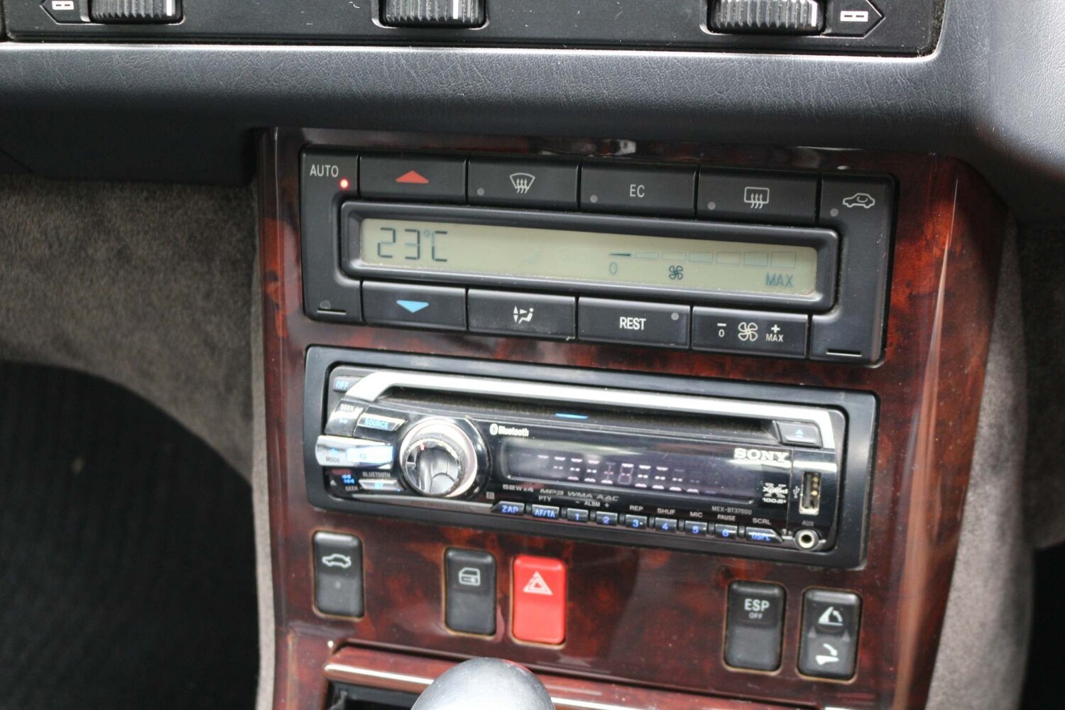 Used Mercedes-Benz SL 1998 for sale - 76389116: Photo 37