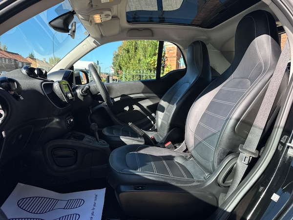 Used smart fortwo 2018 for sale - 76227531: Photo 16